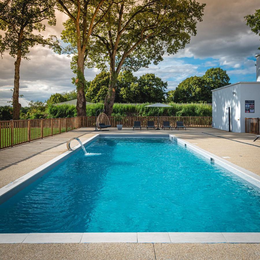 Domaine De Roiffe Hotel Luaran gambar