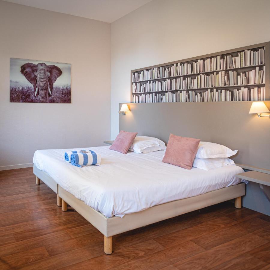 Domaine De Roiffe Hotel Luaran gambar