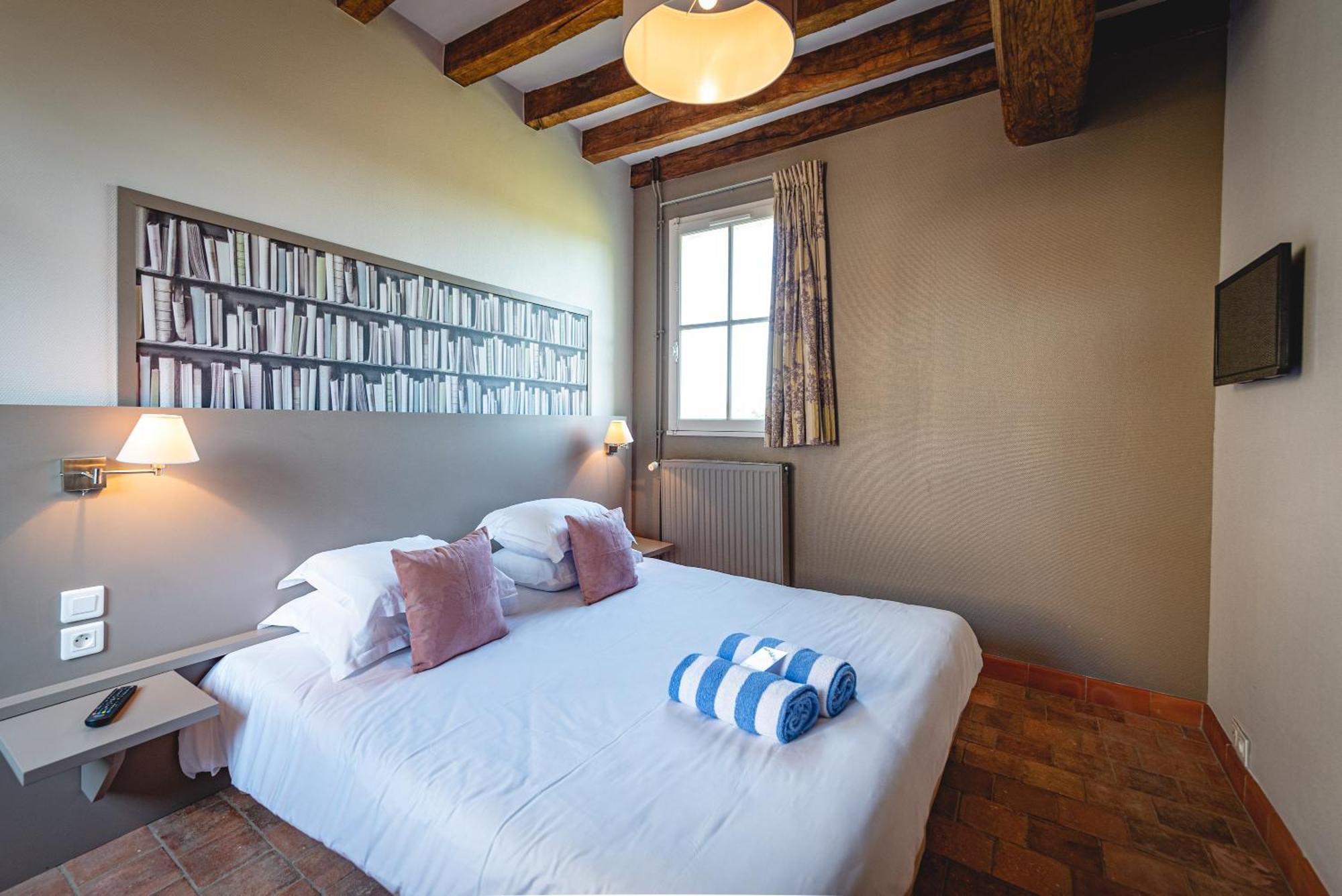 Domaine De Roiffe Hotel Luaran gambar